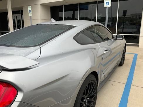 Used 2020 Ford Mustang GT Premium w/ GT Performance Package RWD image 5