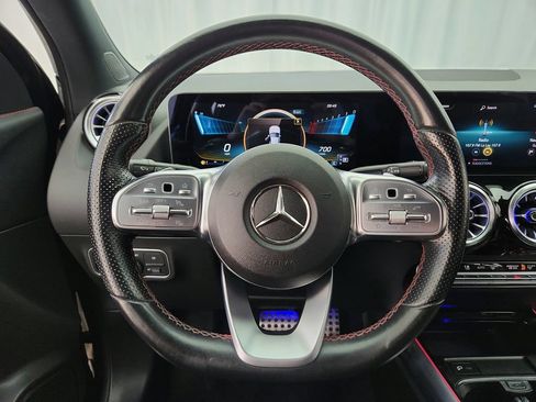 Used 2022 Mercedes-Benz GLA 35 AMG 4MATIC image 13