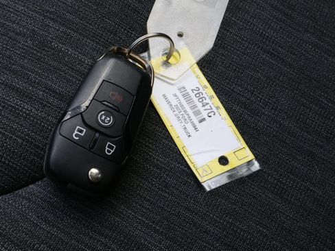 Used 2023 Ford Maverick Tremor w/ Tremor Off-Road Package AWD/4WD image 31