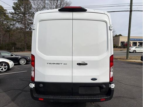 Used 2019 Ford Transit 150 Medium Roof image 5