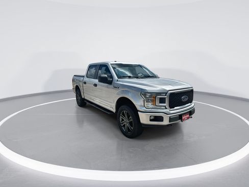 Used 2019 Ford F150 XL w/ Equipment Group 101A Mid AWD/4WD image 2