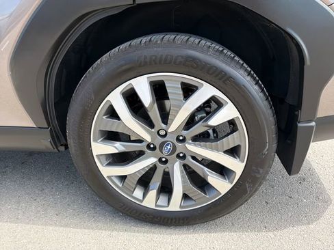 Certified 2025 Subaru Forester Touring AWD/4WD image 25