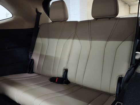 Certified 2024 Acura MDX SH-AWD image 18