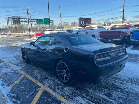 Used 2018 Dodge Challenger R/T Scat Pack image 5