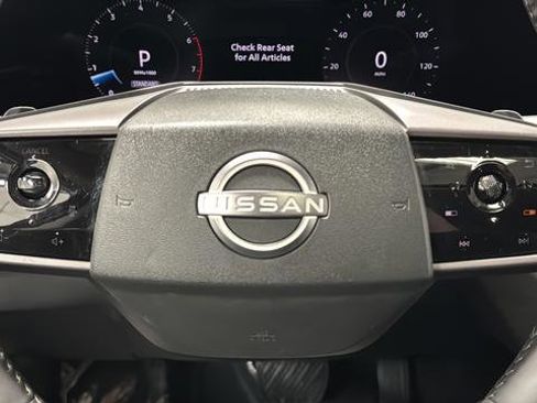 Used 2025 Nissan Murano Platinum w/ Cargo Package AWD/4WD image 16