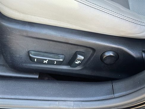 Used 2014 Lexus IS 350 image 25