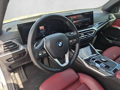 Used 2023 BMW 330i Sedan w/ Premium Package RWD image 7