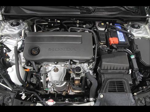 Used 2025 Honda Civic Sport image 19