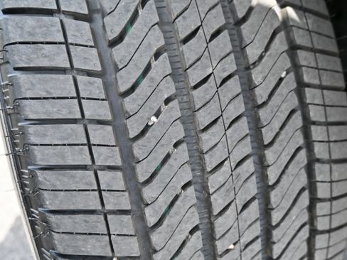 Used 2026 Cadillac Escalade Sport w/ LPO, ONYX Package AWD/4WD image 13