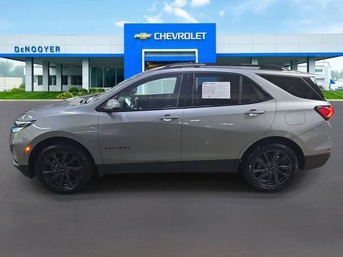 Used 2023 Chevrolet Equinox RS AWD/4WD image 10