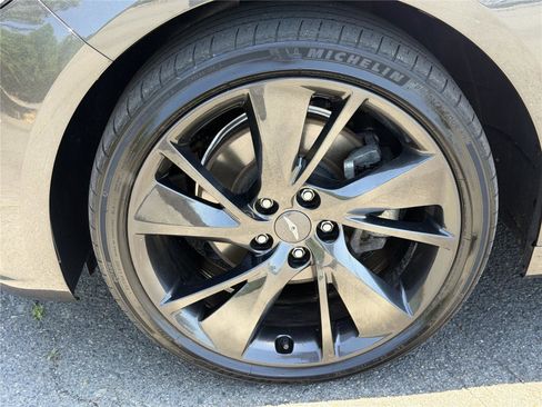 Used 2023 Genesis G70 2.0T w/ Sport Prestige Package AWD/4WD image 32