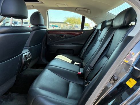 Used 2007 Lexus LS 460 RWD image 21