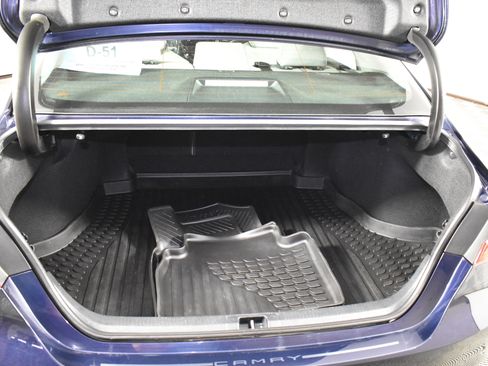 Used 2022 Toyota Camry XLE image 51
