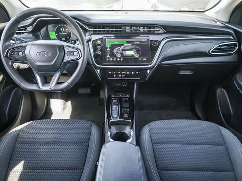 Used 2022 Chevrolet Bolt EUV LT w/ Driver Confidence Package FWD image 11