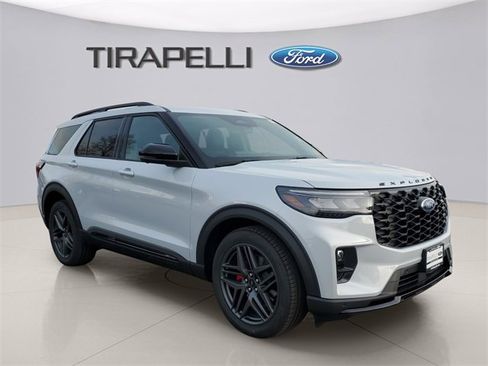 New 2026 Ford Explorer ST w/ Sun And Sound Package image 7