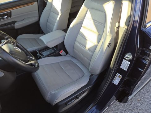 Used 2018 Honda CR-V Touring image 25