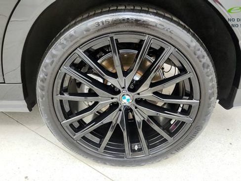 Used 2025 BMW X6 xDrive40i w/ Executive Package AWD/4WD image 76