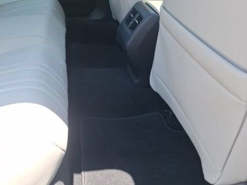 Used 2020 Honda Accord Touring image 23