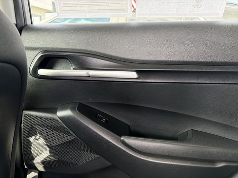 Used 2025 Kia Seltos LX image 27