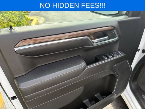 Used 2023 Chevrolet Silverado 1500 LT w/ Protection Package RWD image 12