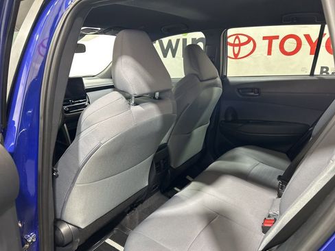 Used 2025 Toyota Corolla Cross AWD Hybrid image 19