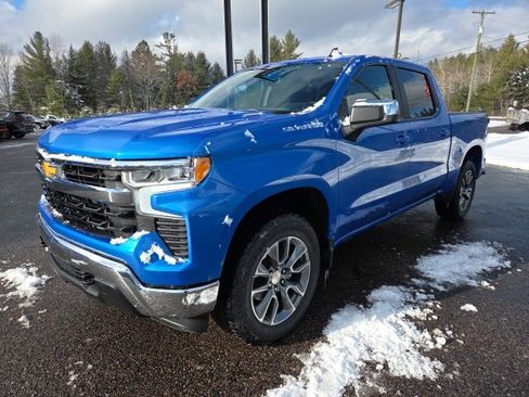 New 2026 Chevrolet Silverado 1500 LT image 3