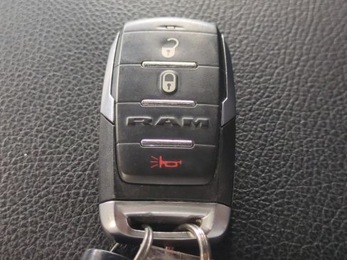 Used 2024 RAM 1500 Big Horn image 30