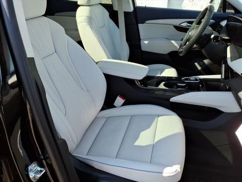 New 2026 Buick Envision Avenir image 23