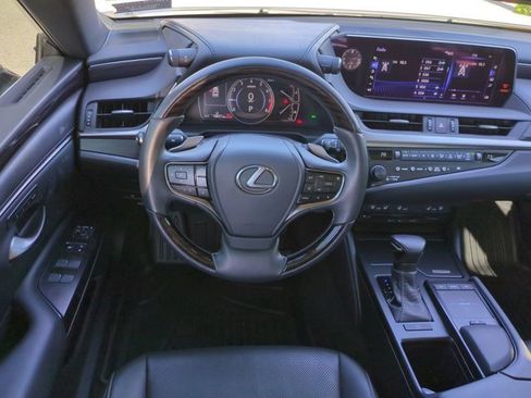 Used 2020 Lexus ES 350 w/ Premium Package image 15