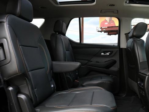 Used 2019 Chevrolet Traverse Premier w/ Redline Edition AWD/4WD image 47