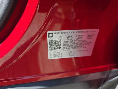 Used 2025 Chevrolet Equinox LT w/ Convenience Package II AWD/4WD image 28
