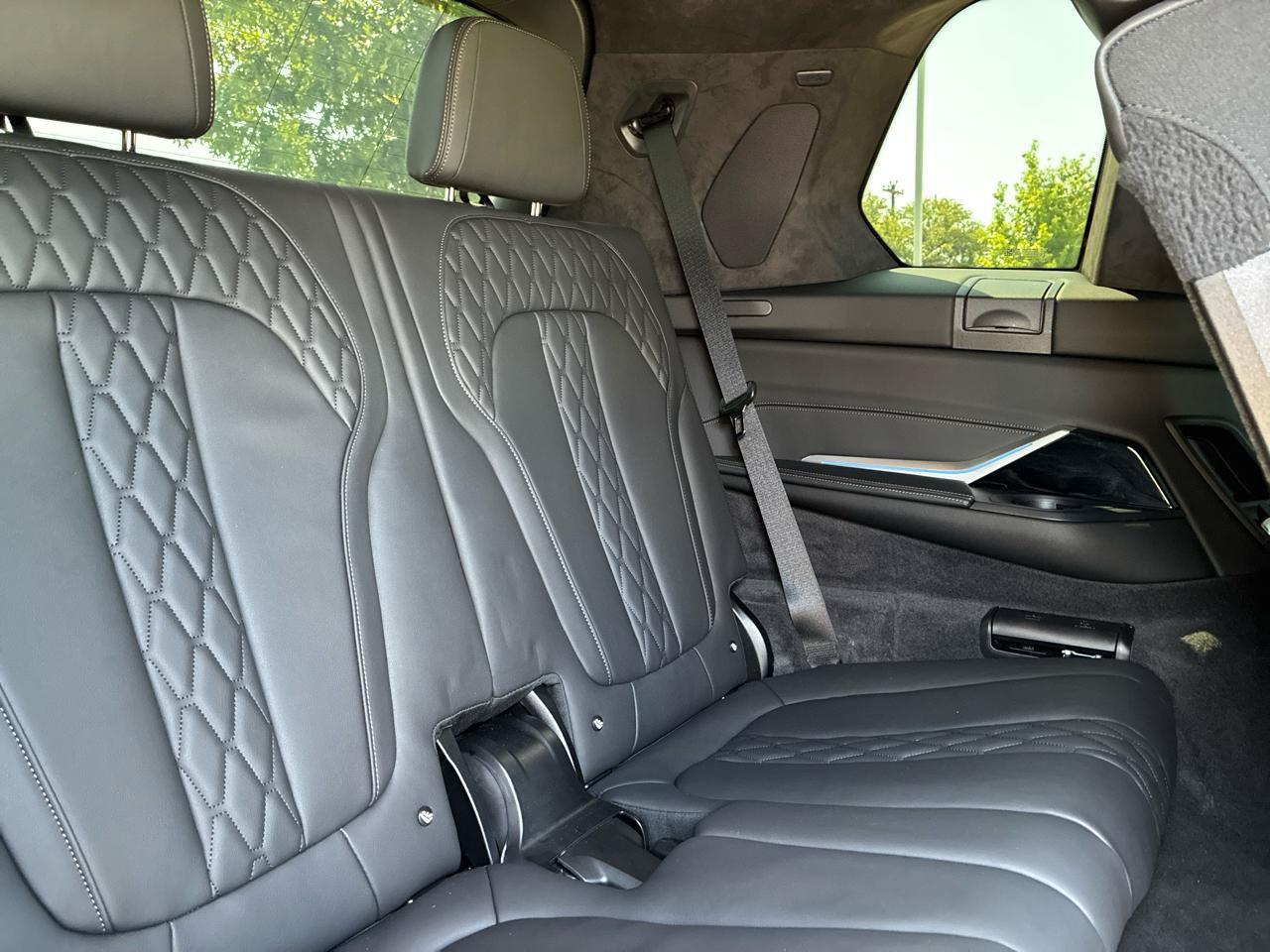 Used 2025 BMW X7 M60i w/ Executive Package AWD/4WD image 62