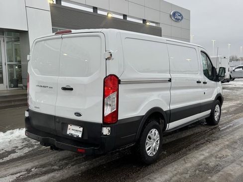 Used 2019 Ford Transit 250 130 Low Roof w/ Premium Package image 34