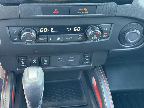 Used 2023 Nissan Frontier Pro-X w/ Pro-X Premium Package RWD image 16