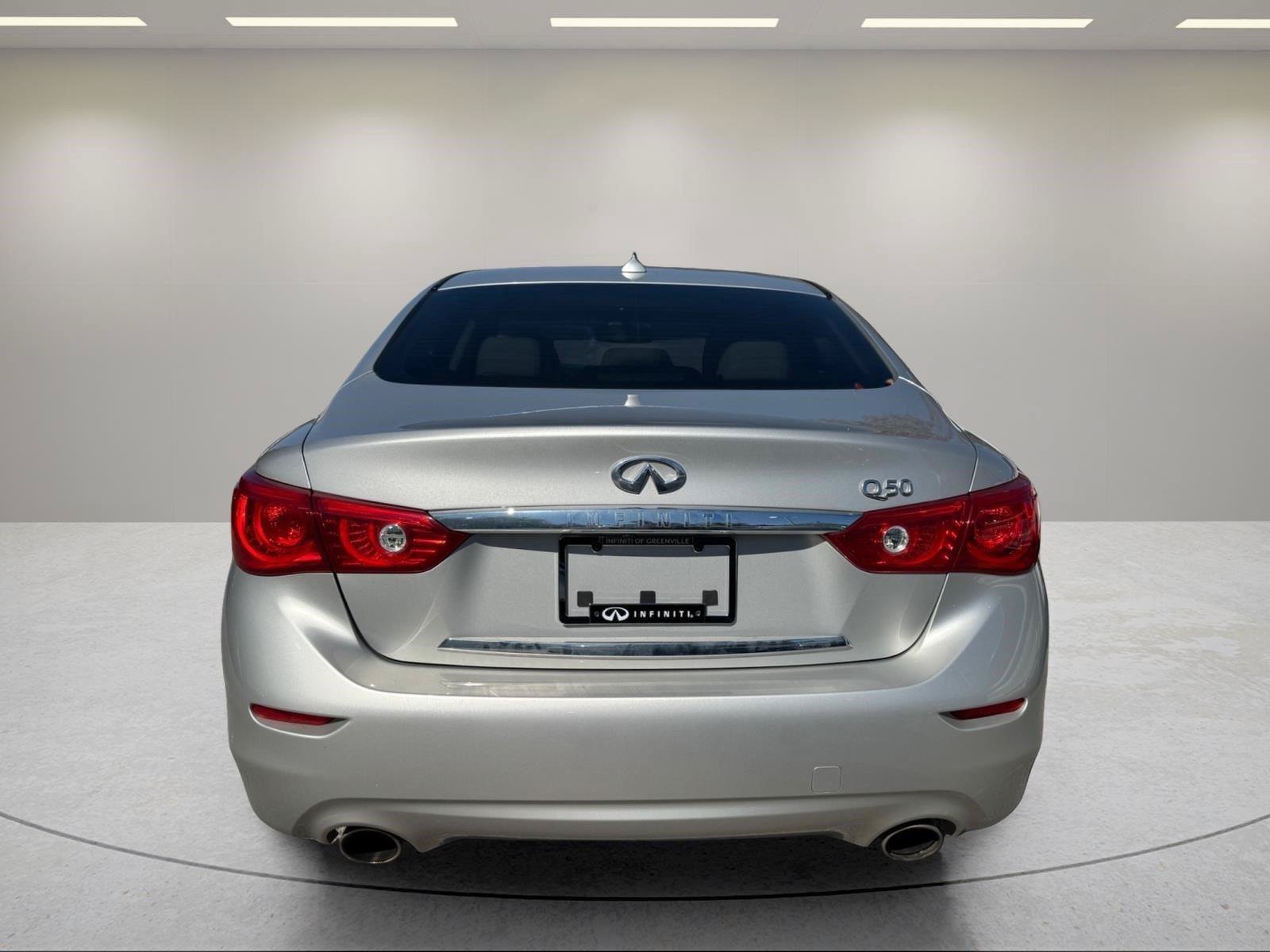 Used 2015 INFINITI Q50 Premium w/ Navigation Package RWD image 12
