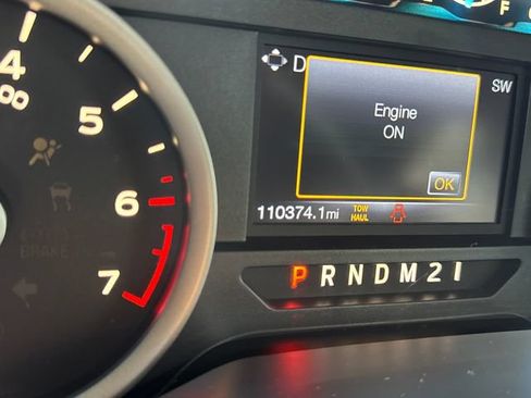 Used 2015 Ford F150 XLT w/ Equipment Group 302A Luxury AWD/4WD image 18