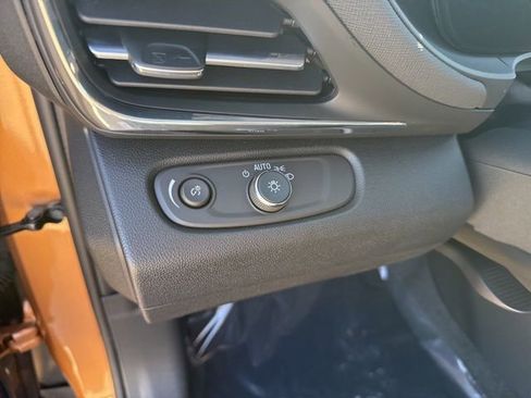 New 2026 Buick Envista Preferred w/ Convenience I Package FWD image 23