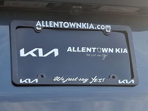 Used 2022 Kia Sorento LX image 30