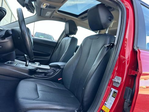 Used 2018 BMW 320i xDrive Sedan image 15