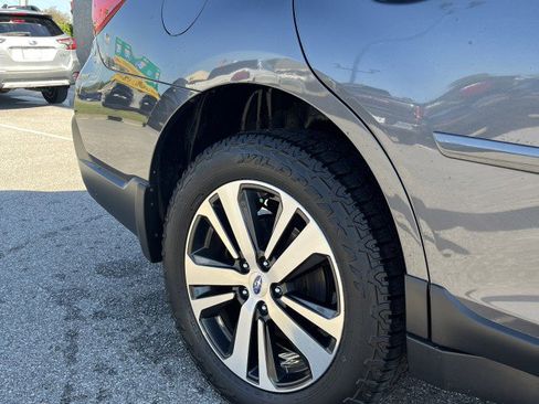 Used 2019 Subaru Outback 3.6R Limited image 9