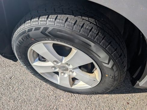 Used 2015 Dodge Journey SE image 21