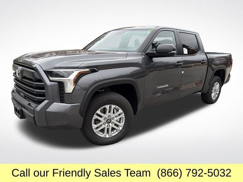 New 2026 Toyota Tundra SR5 w/ SR5 Convenience Package image 1