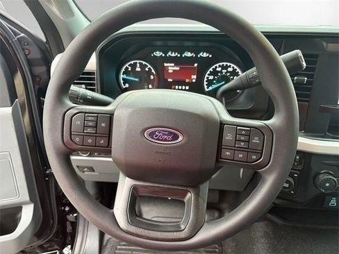 New 2026 Ford F550 XL w/ XL Chrome Package image 12
