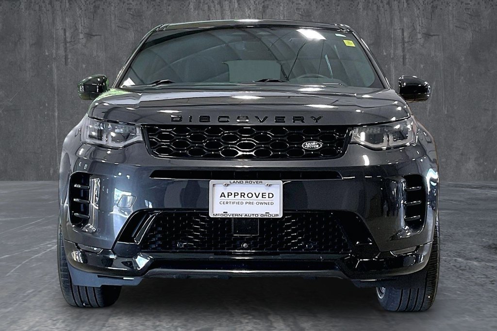 Used 2025 Land Rover Discovery Sport Dynamic SE AWD/4WD image 2