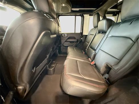 Used 2024 Jeep Wrangler Unlimited Rubicon image 22