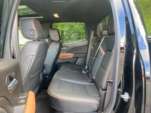 New 2026 GMC Canyon AT4 w/ Technology Plus Package AWD/4WD image 34