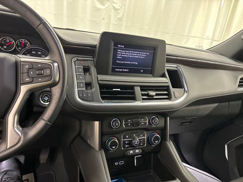 Used 2023 Chevrolet Suburban LS image 17