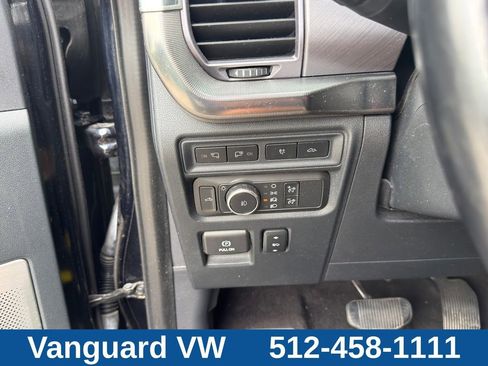 Used 2021 Ford F150 Platinum w/ Equipment Group 701A High AWD/4WD image 23