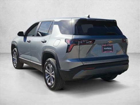 New 2026 Chevrolet Equinox LT image 9