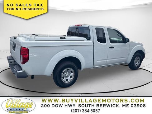 Used 2017 Nissan Frontier S image 4